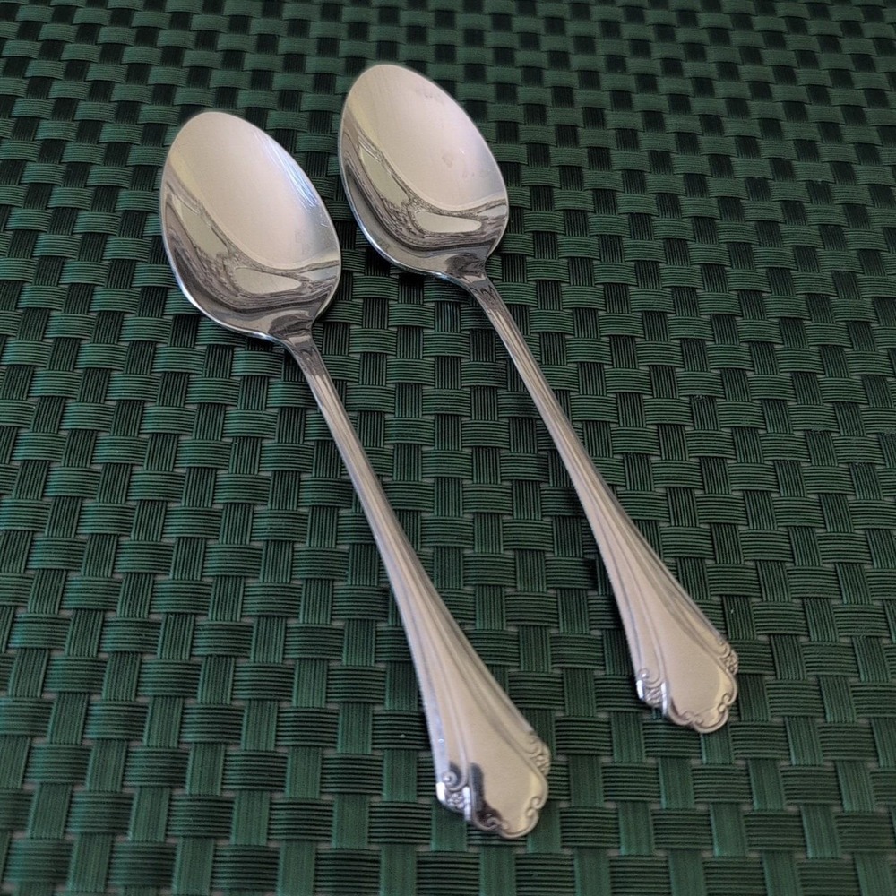 Oneida FALKIRK Teaspoons Set Lot of 2 Stainless Steel Glossy USA Vintage Profile
